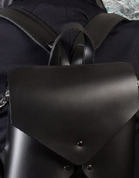 Backpack Blogger review